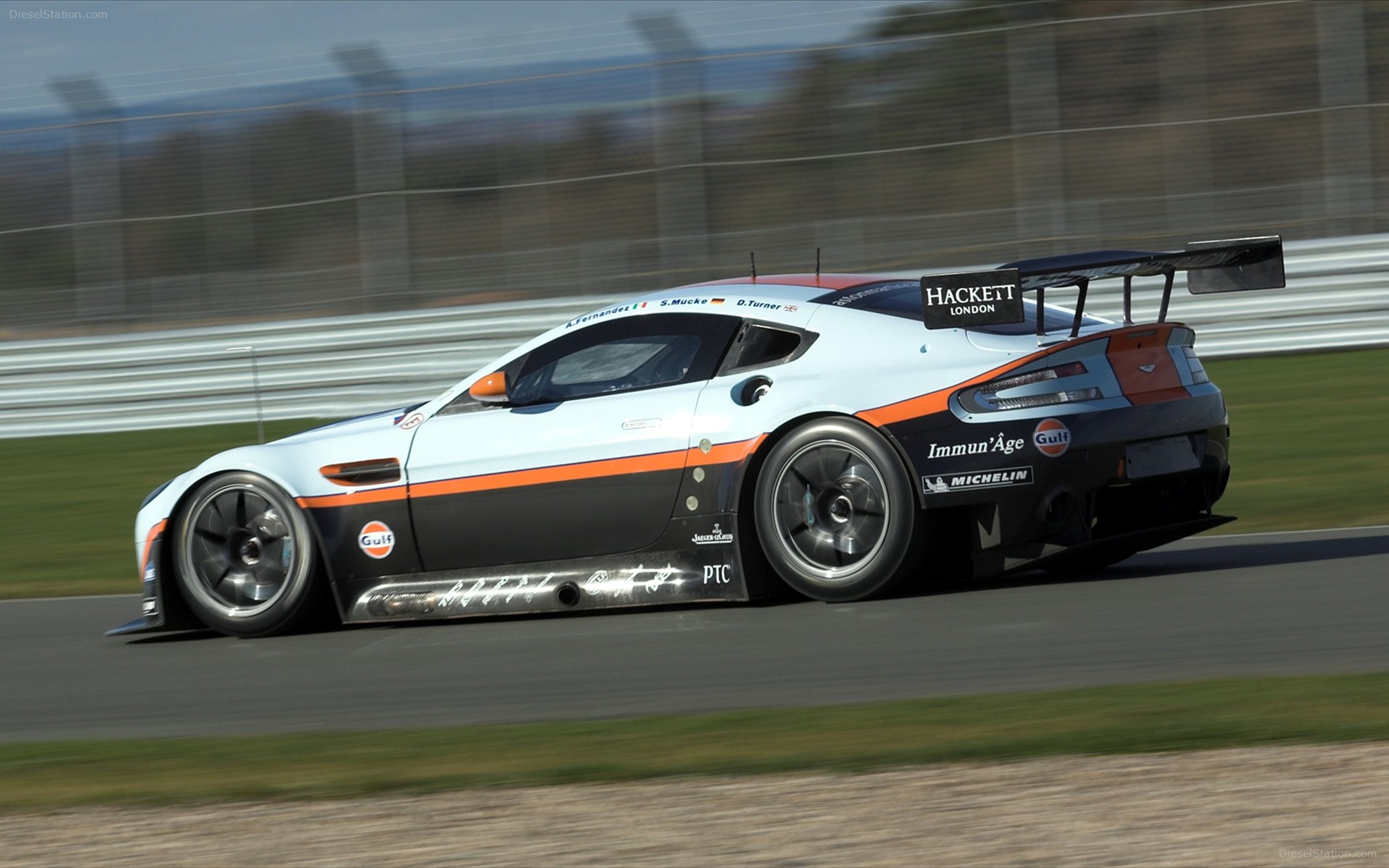 Aston Martin Vantage GTE 2012